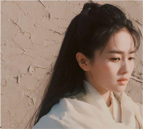 赵露思说未来能拍戏就拍 爆料王 明星八卦爆料网站推荐,未来将全力投身演艺事业，揭秘“爆料王”明星八卦网站幕后故事